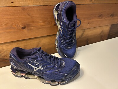 MIZUNO Womens Wave Prophecy 8. Blue Running Shoes Sneakers