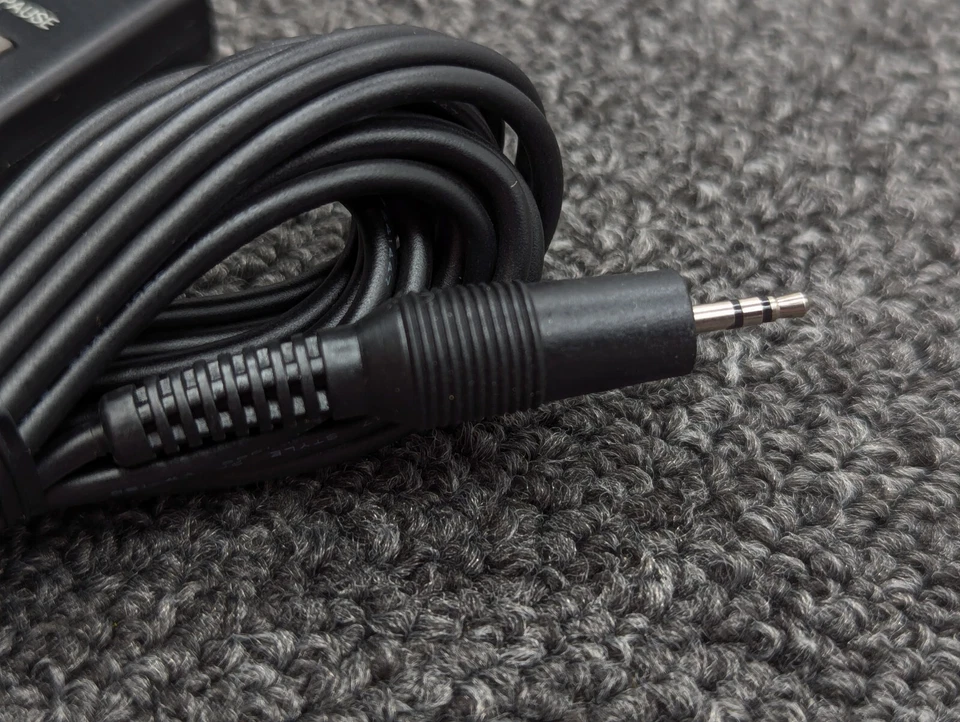 Panasonic VSQW0001 Camcorder Remote Pause Controller Record - Image 2 of 4