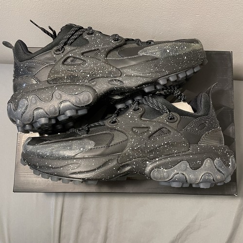 react presto triple black