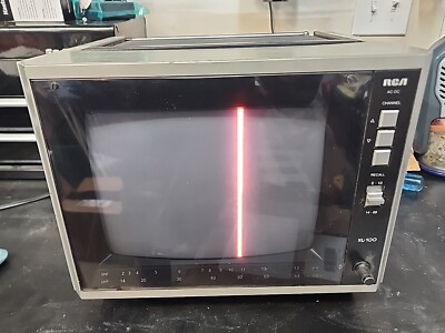 RCA XL-100 ELR295S Silver CRT Television 9