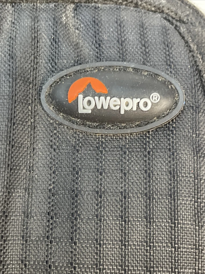 lowepro camera bag slingshot compartment accessory black - Image 2 of 4
