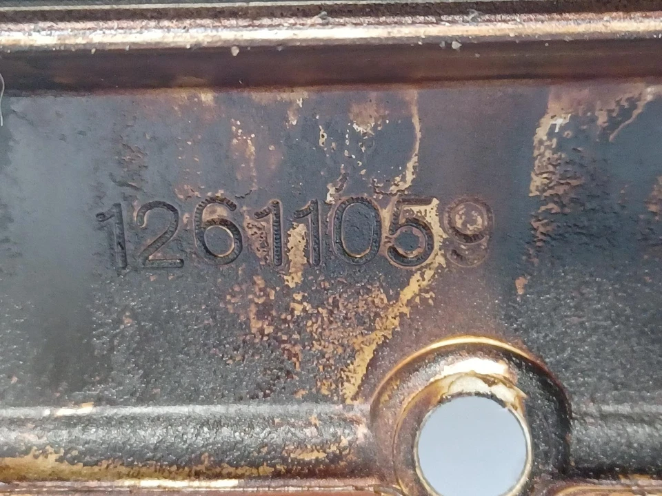 Used Engine Valve Cover fits: 2011 Gmc Savana 2500 van Grade A Foto 2 de 4