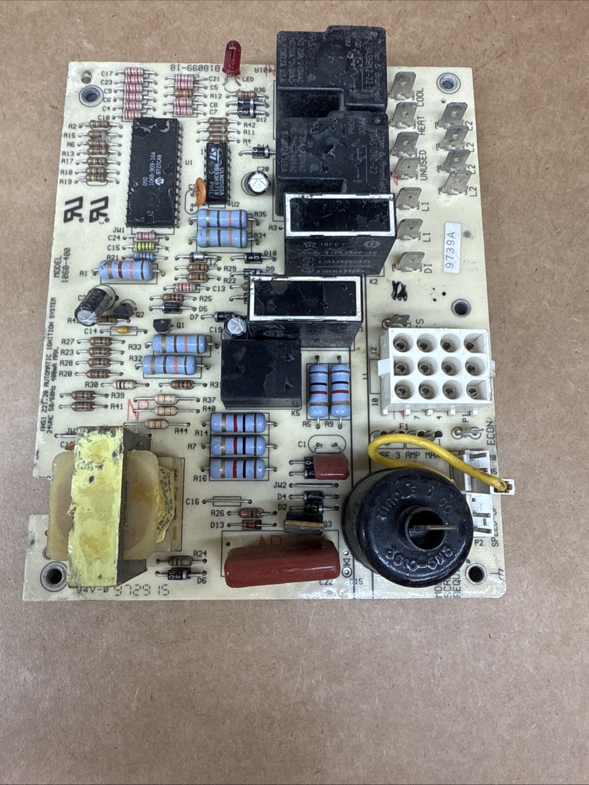 OEM GOODMAN B18099-18 IGNITION CONTROL BOARD HVAC USA SELLER 1068-400 #23GS3