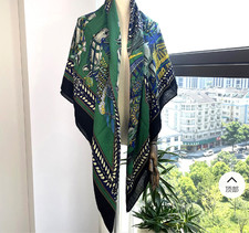 70 cashmere 30 silk Green Horse double side printed square Wrap shawl 51'' new