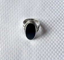 925 Sterling Silver Pretty Ring Size N 1/2 N.5 Black Oval Stone 7.7 Grams Goth 