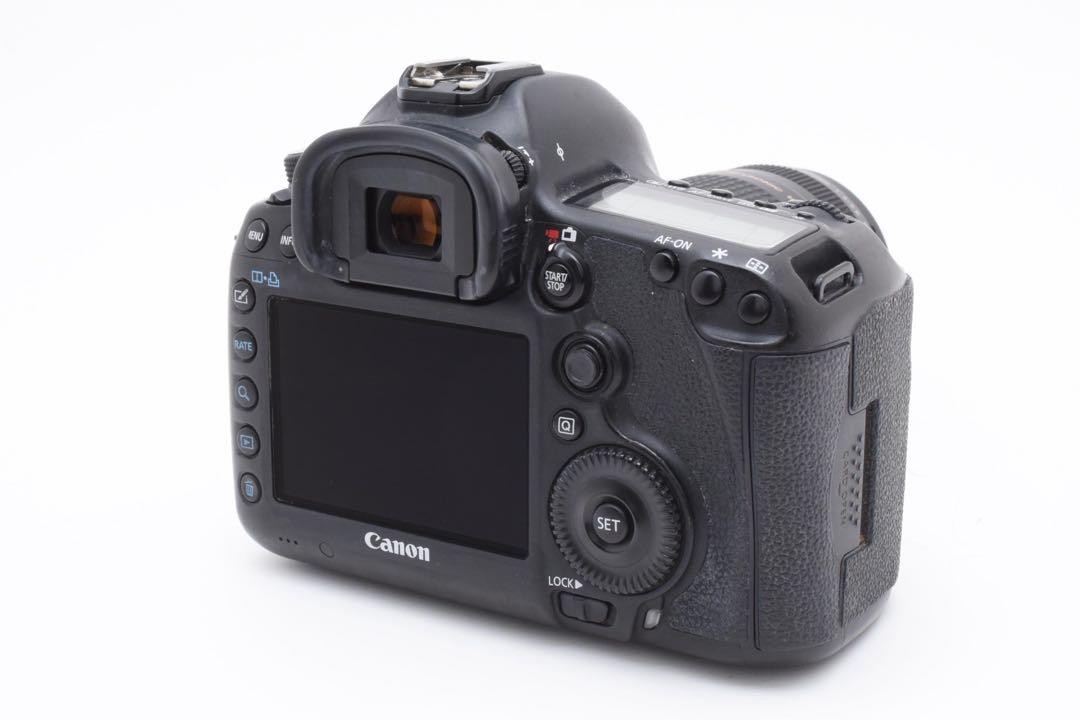 Canon EOS 5D mark III+Canon EF75-300㎜ Amazon.com : Canon EOS 5D Mark III 22.3 MP Full Frame CMOS