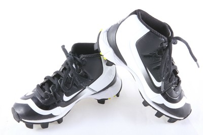 nike huarache boys cleats