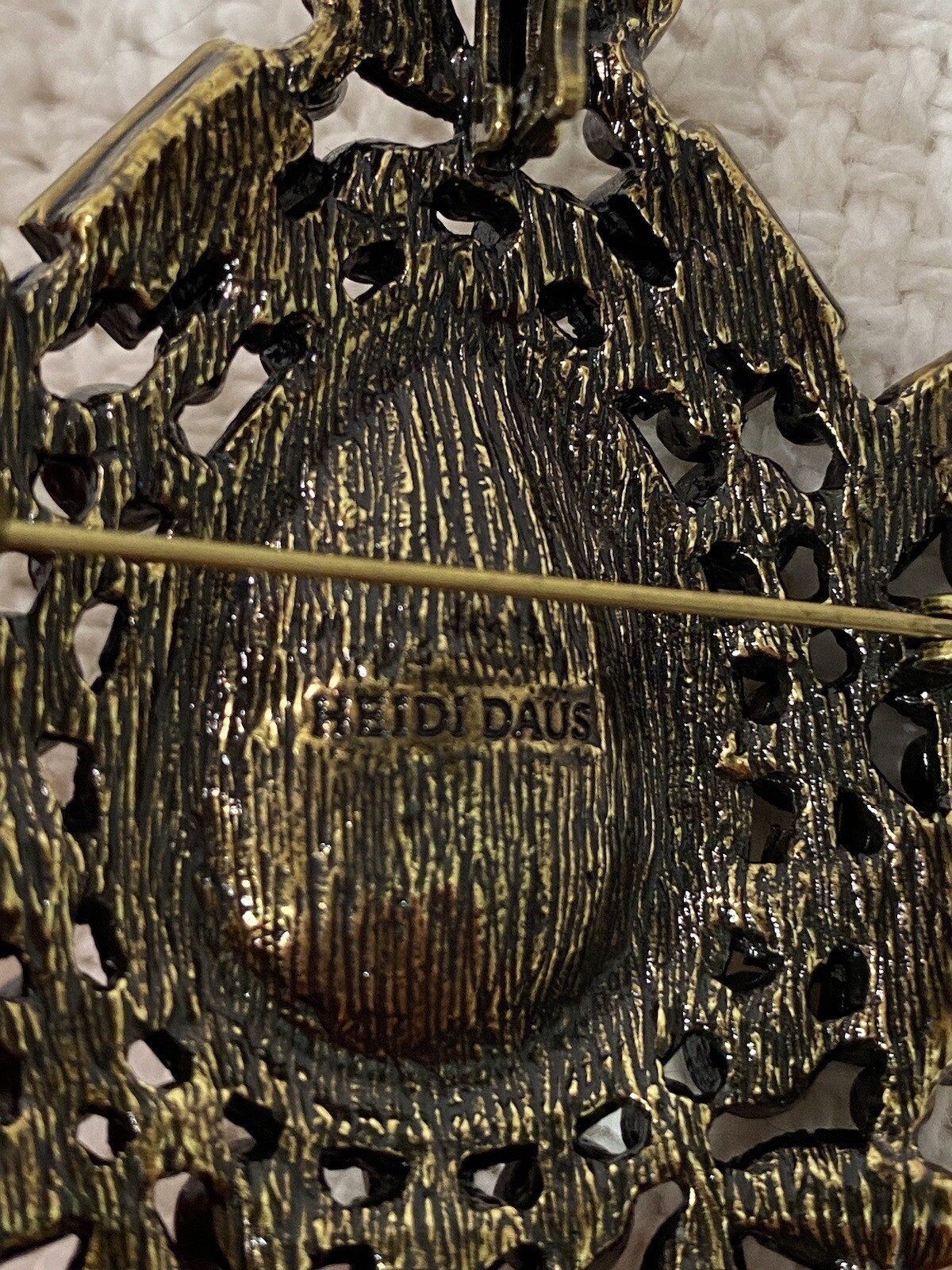 HEIDI DAUS COLLECTION STATEMENT NECKLACE/BROOCH - image 11