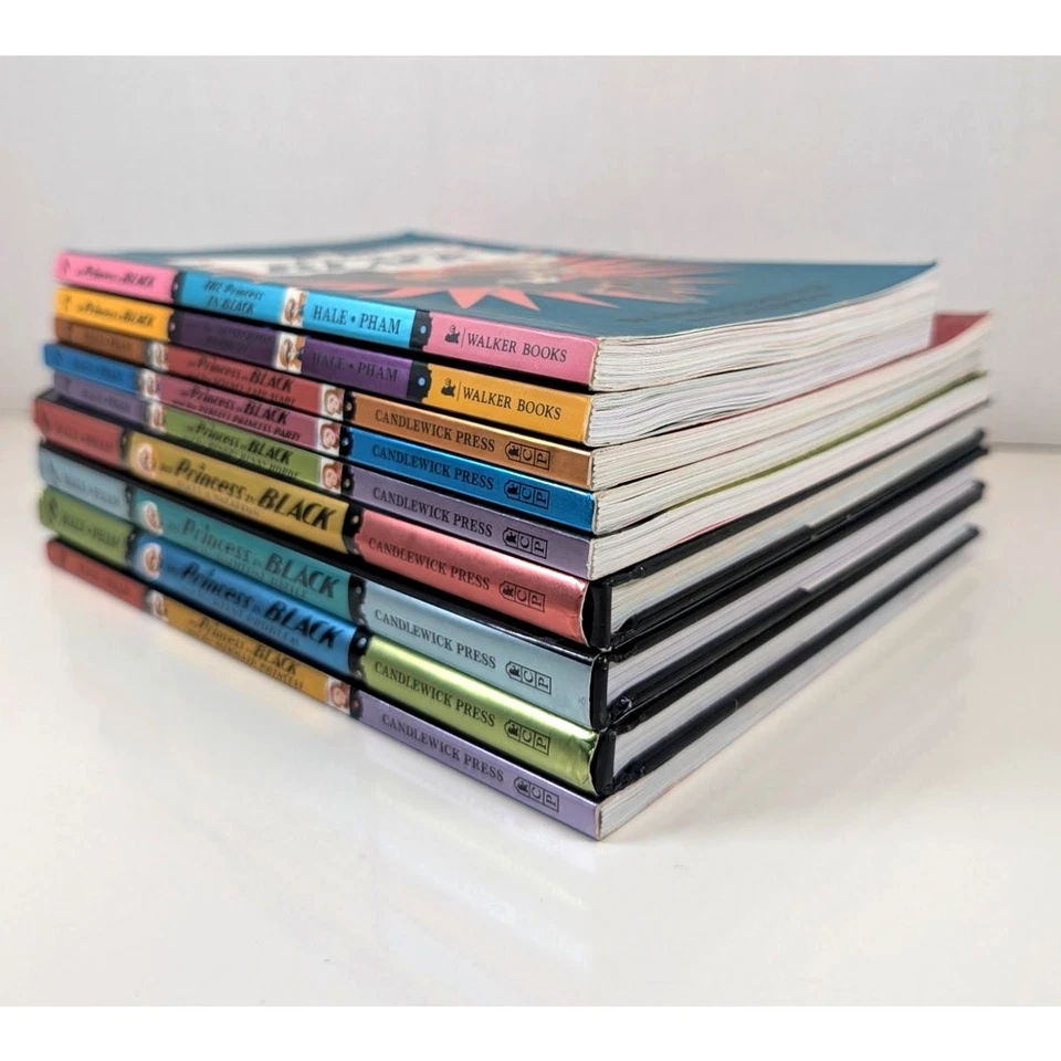 Near Complete Set PRINCESS in BLACK Books Series Shannon Hale vol.1-9 - Image 3 of 3