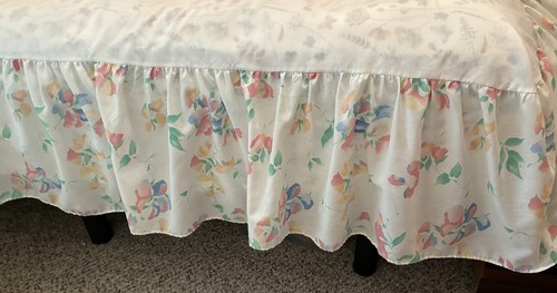 1992 Gloria Vanderbilt Tastemaster Glorious Dream FULL Bedskirt Floral 13" Drop
