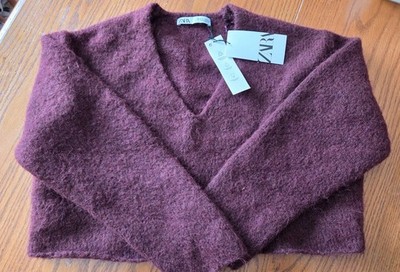 NWT Zara Womens Plum V-Neck Cropped Knitted Soft Sweater Long Sleeve Size M