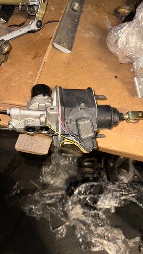 Mercedes Benz  W638 W211 Bremskraftverstärker Hauptbremszylinder A0004300312