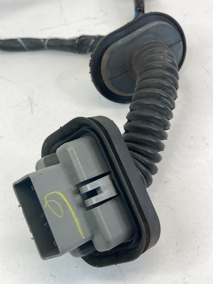 Cable arnés de cableado de puerta trasera derecha Chevrolet HHR 2006-2011 FABRICANTE DE EQUIPOS ORIGINALES Foto 3 de 4