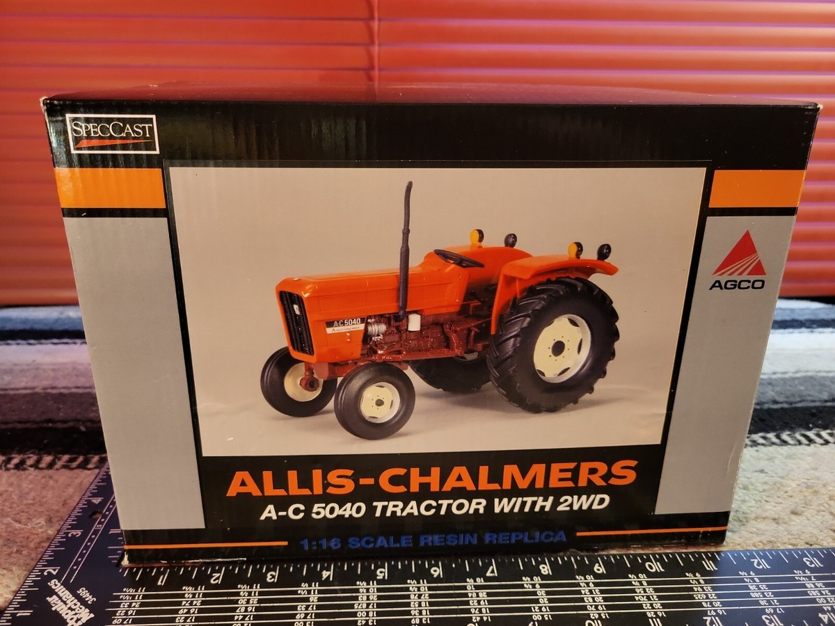 Allis Chalmers 5040 1/16 Resin Farm Tractor Replica Collectible By