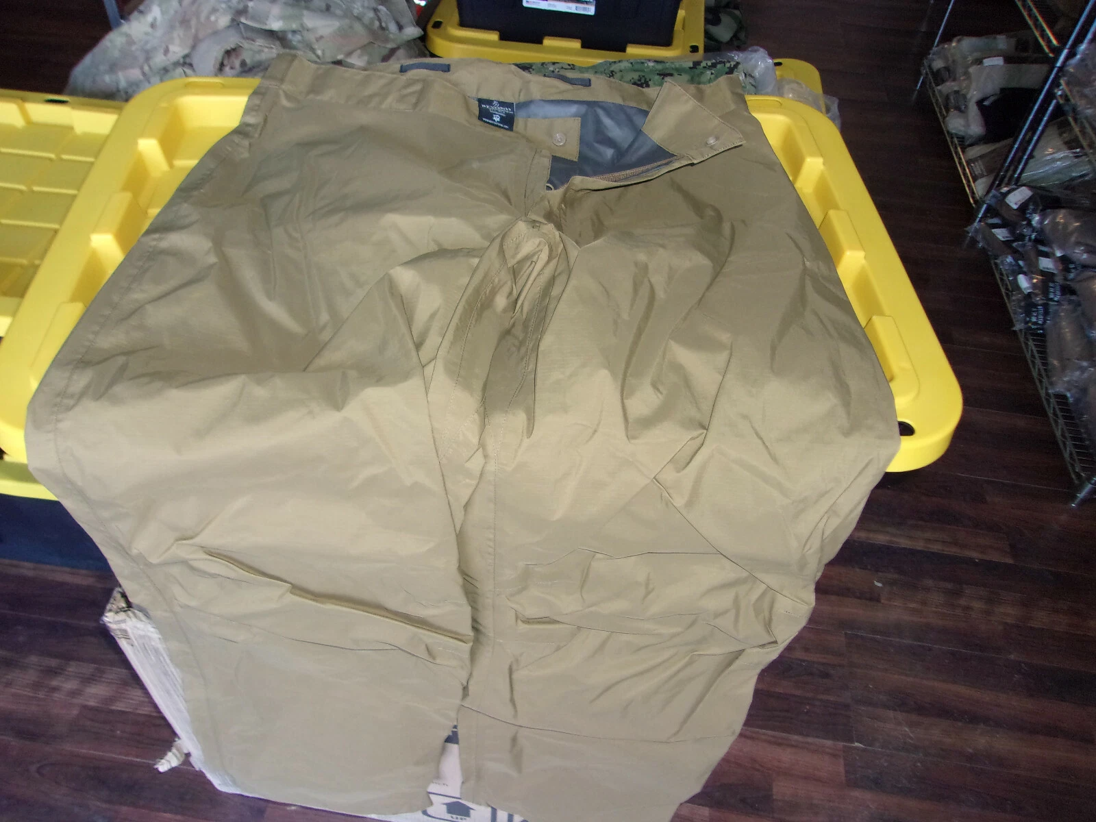 MILITARY SURPLUS....Beyond Gore-Tex L-6 Rain Pants COYOTE BROWN S , L , XL