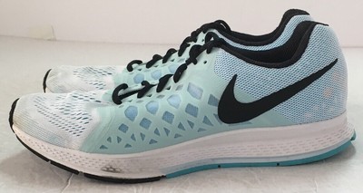 nike womens running shoes light blue