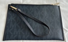 MICHAEL KORS JET SET TRAVEL XL CLUTCH WRISTLET MK SIGNATURE DARK NAVY BLUE
