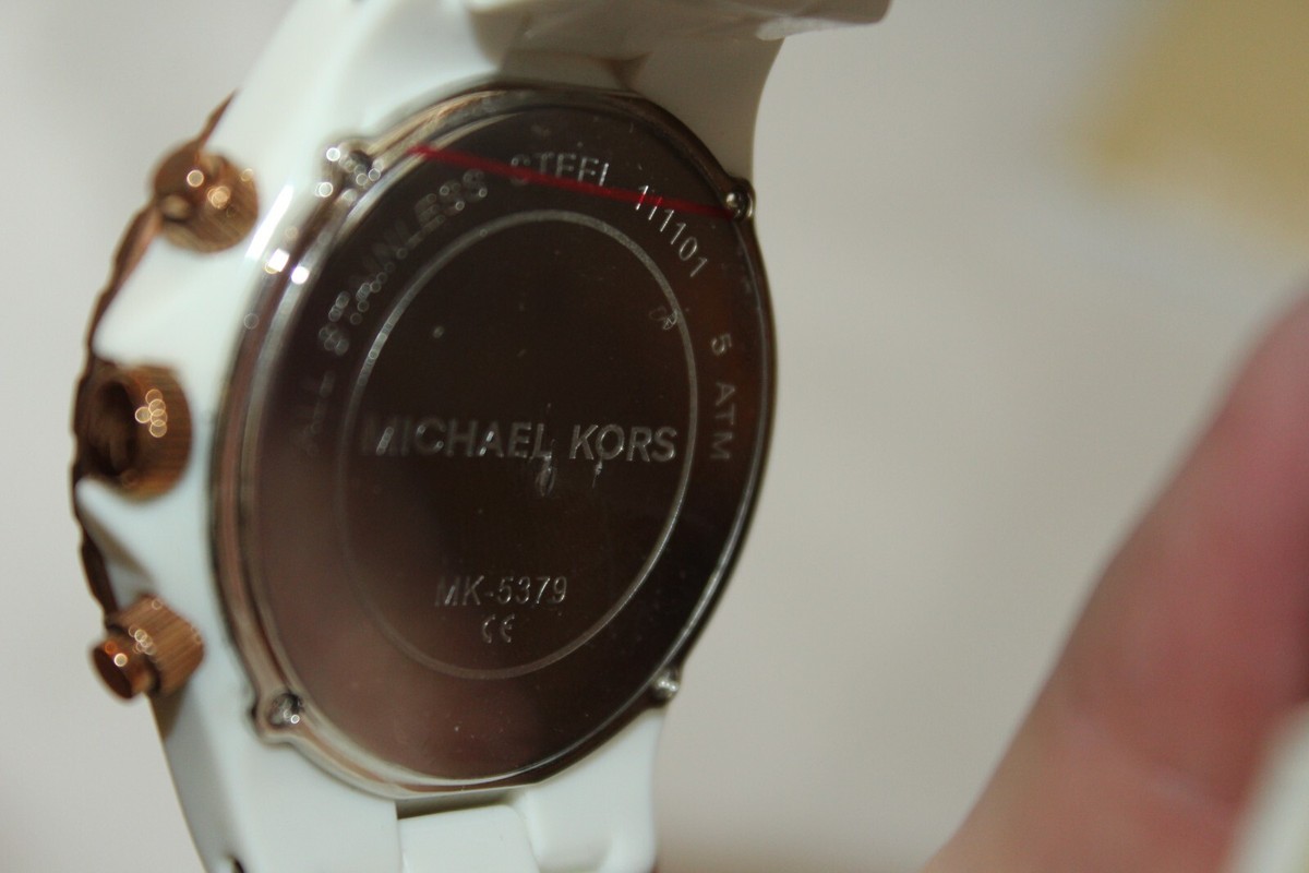 Michael Kors MK5743 Chronograph Bradshaw White And Gold