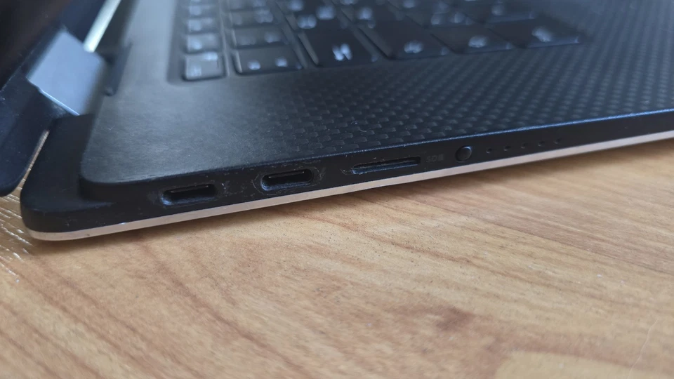 dell XPS 15 9575 2-in-1 Intel i7 16GB RAM 512GB SSD - Bild 4 von 4