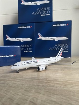 1/200 Gemini Jets/ Gemini200 Airbus A220-300 Air France Model Airplane