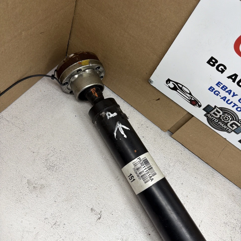 Eje de transmisión delantero Dodge Durango SRT Hellcat 2021-2025 OEM MOPAR 53011150AB Foto 2 de 4