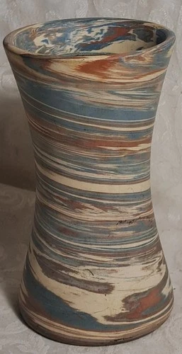 Vintage NILOAK ART POTTERY Vase Mission Swirl MCM 5.5" Signed Beauty!