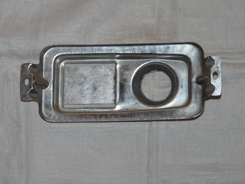 Cubierta NSU tipo 110 / 1200 C Foto 2 de 3