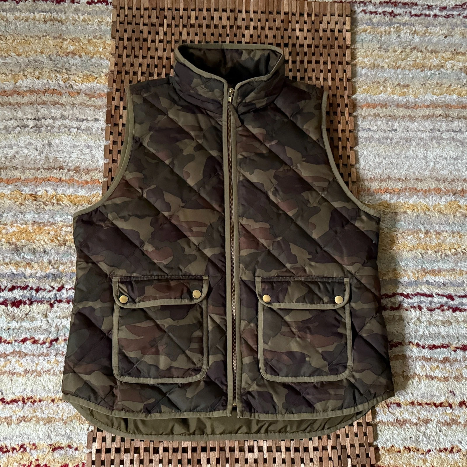 J. CREW Camo Full Zip Puffer Vest Green Men's Size XL