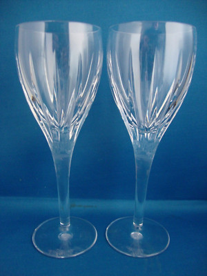 2 x Stuart Crystal Warwick Cut Pattern Wine Glasses - Signed (2) | eBay UK