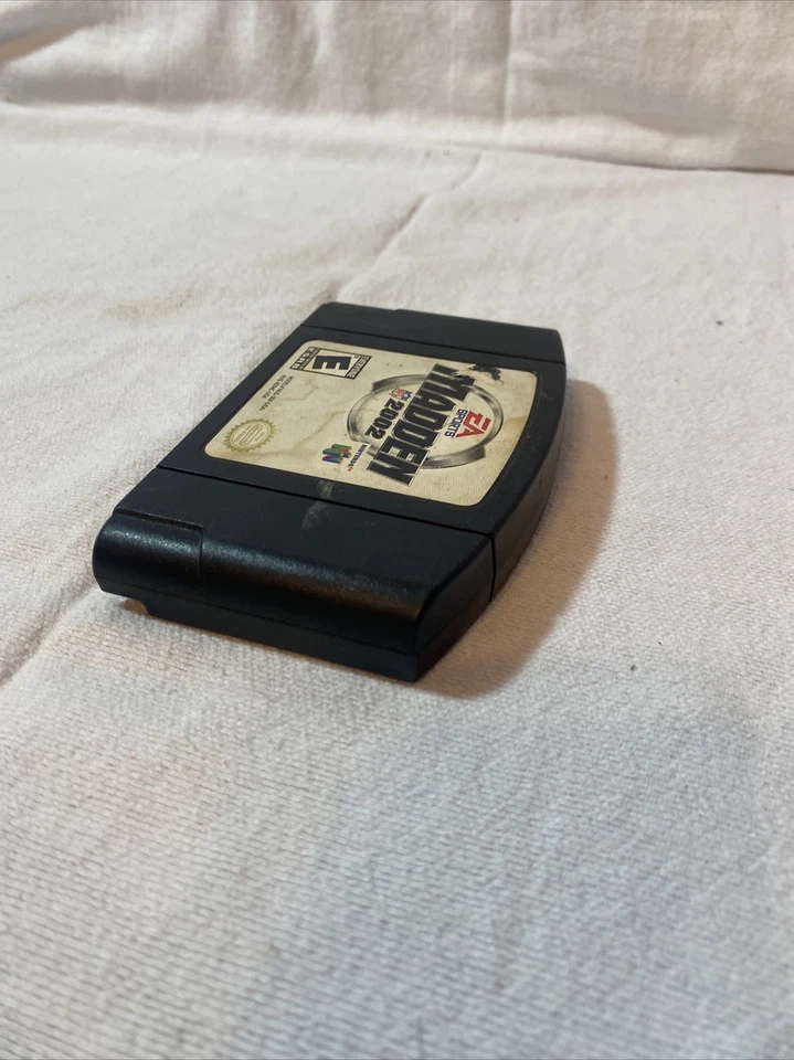 Nintendo 64 Madden NFL 2002 N64 Authentic Game UNTESTED - Image 4 of 4