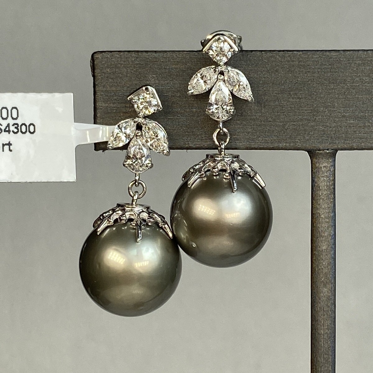 【TATIANA】Oldmoon Antique Pearl Earrings 韓国 ピアス PEARL MOON PIERCED EARRINGS(S)(2ZP1424)K18 ピアス｜スター