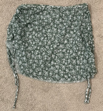Green Floral Swimsuit Cover up Skirt Girl size 11-12 Youth Drawstring Sides Cute