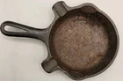 Antique GRISWOLD Cast Iron Skillet Ashtray Quality Ware Made in USA mini pan MCM
