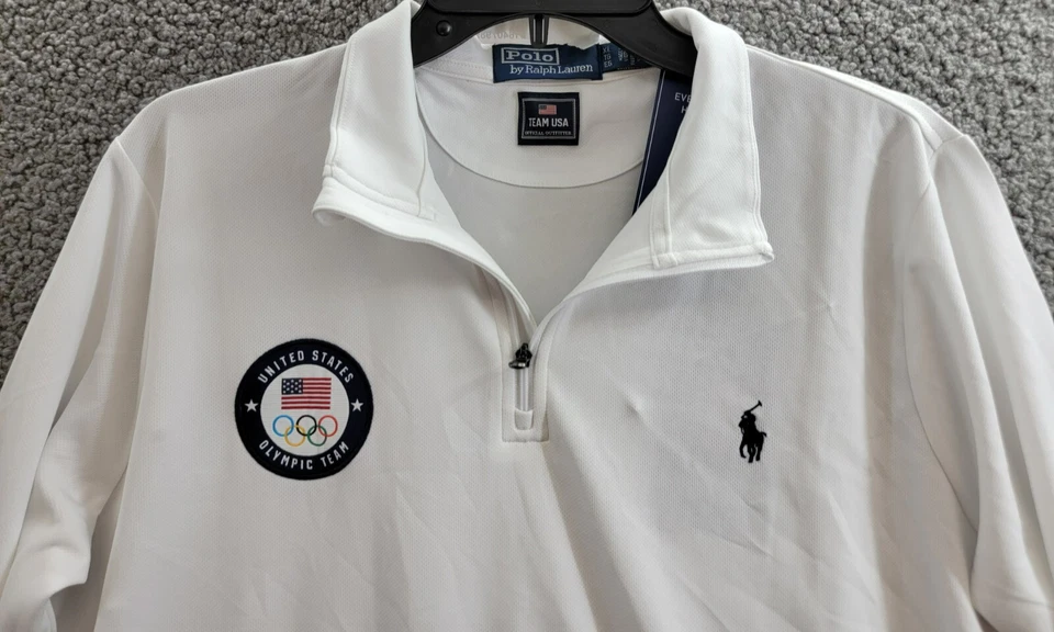 Polo por Ralph Lauren Team EUA Micro-Ponto Malha Quarto de Zíper Feminino Extra Grande Branco G/S - Imagem 3 de 4