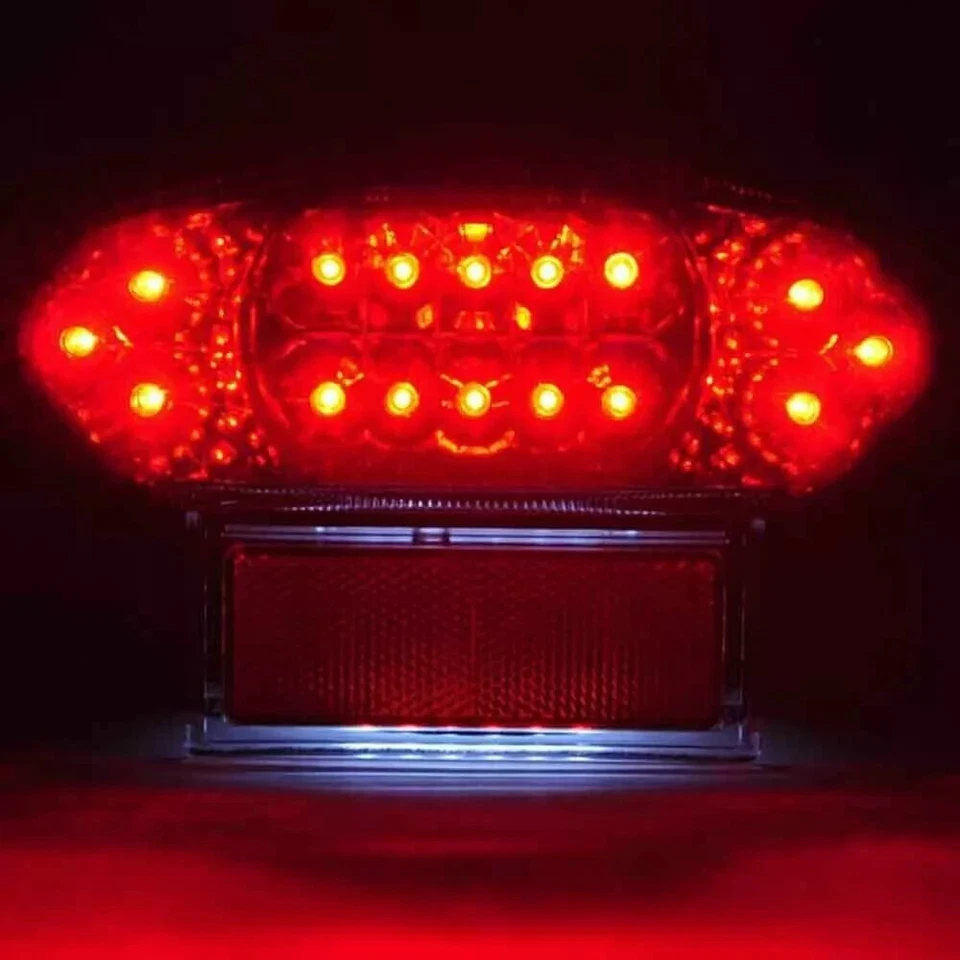 Luz trasera LED de humo para Suzuki Hayabusa GSX1300R 1999-07 lámpara de señal de giro de freno Foto 2 de 4