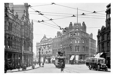 pu0065 - Tram & Bus on Station Road, Doncaster, Yorkshire - Druck 6x4