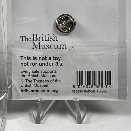 British Museum Rosetta Stone Spinning Keyring Key Chain + Lapel Pin - Picture 10 of 15