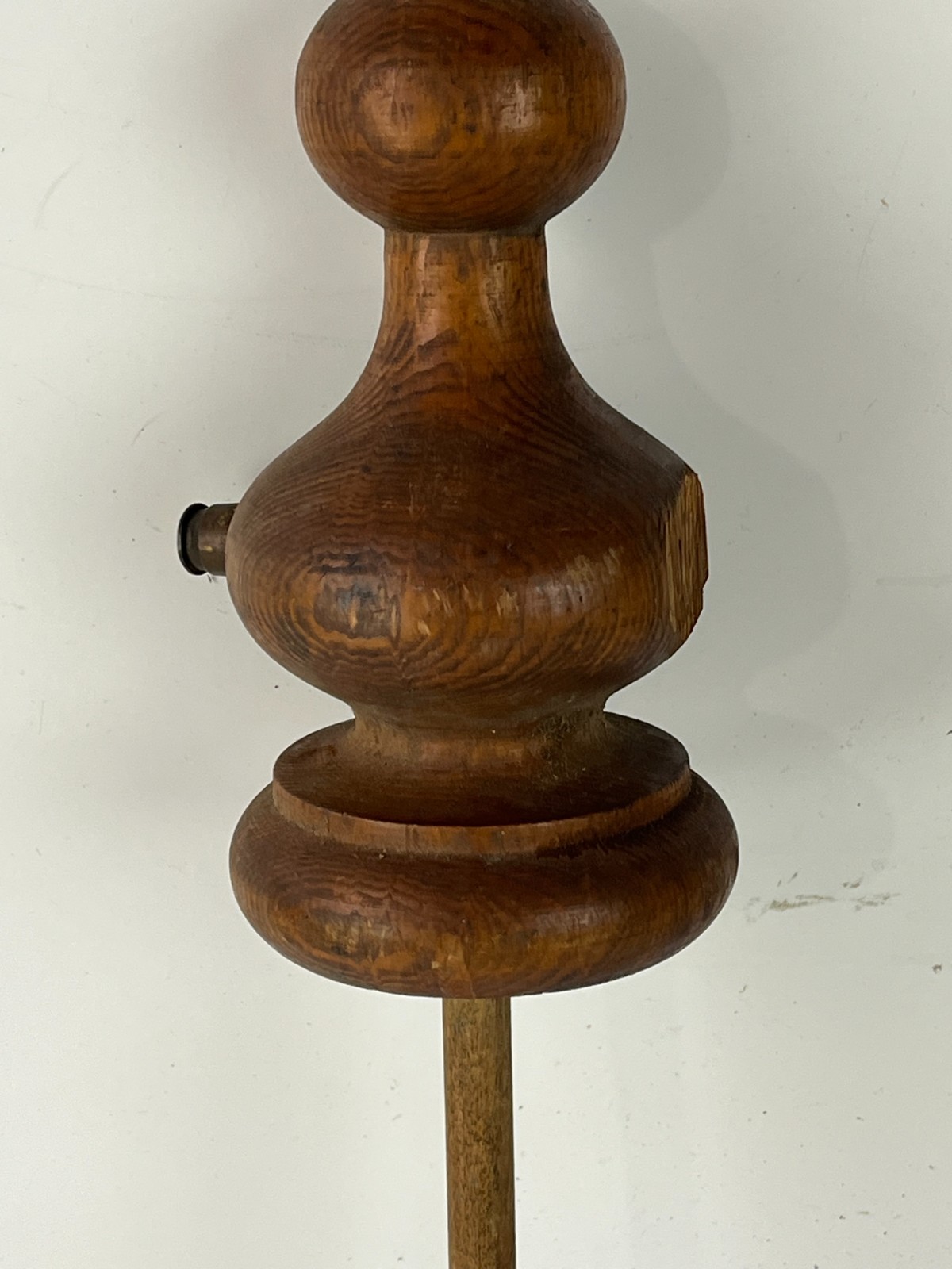 Vintage Lg WoodFinial topper Round Bed Post cabinet Dresser 6"