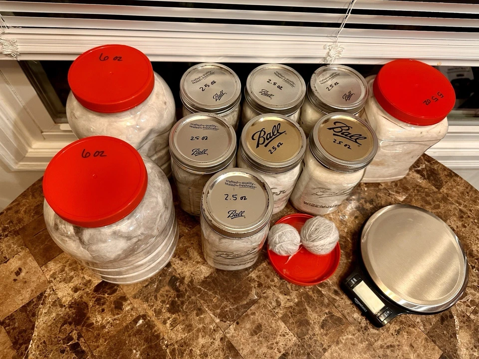 37 Oz Of Angora Wool Fiber - Image 2 of 4