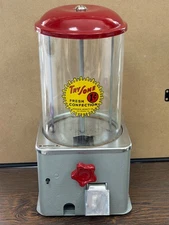 Hawkeye One Cent gumball machine Extra Nice!!