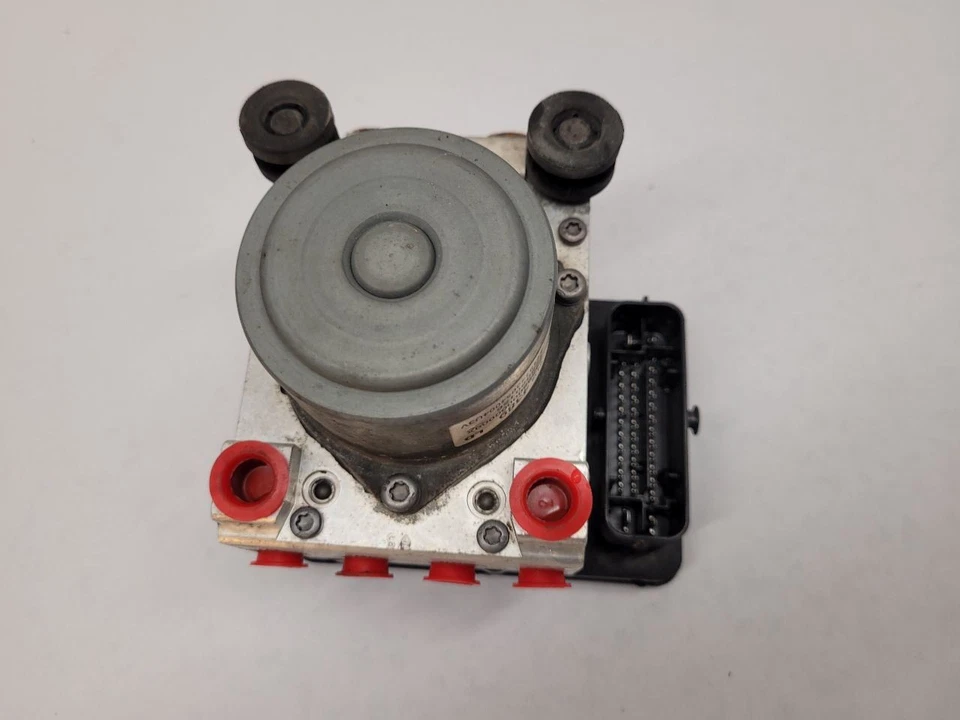 2017 2018 2019 GMC SIERRA 1500 PICKUP Anti-Lock Brake Part Classic Style - Image 2 of 4