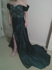 NWT MOTHER OF THE BRIDE DRESS COLOR EMERALD GREEN SIZE 4