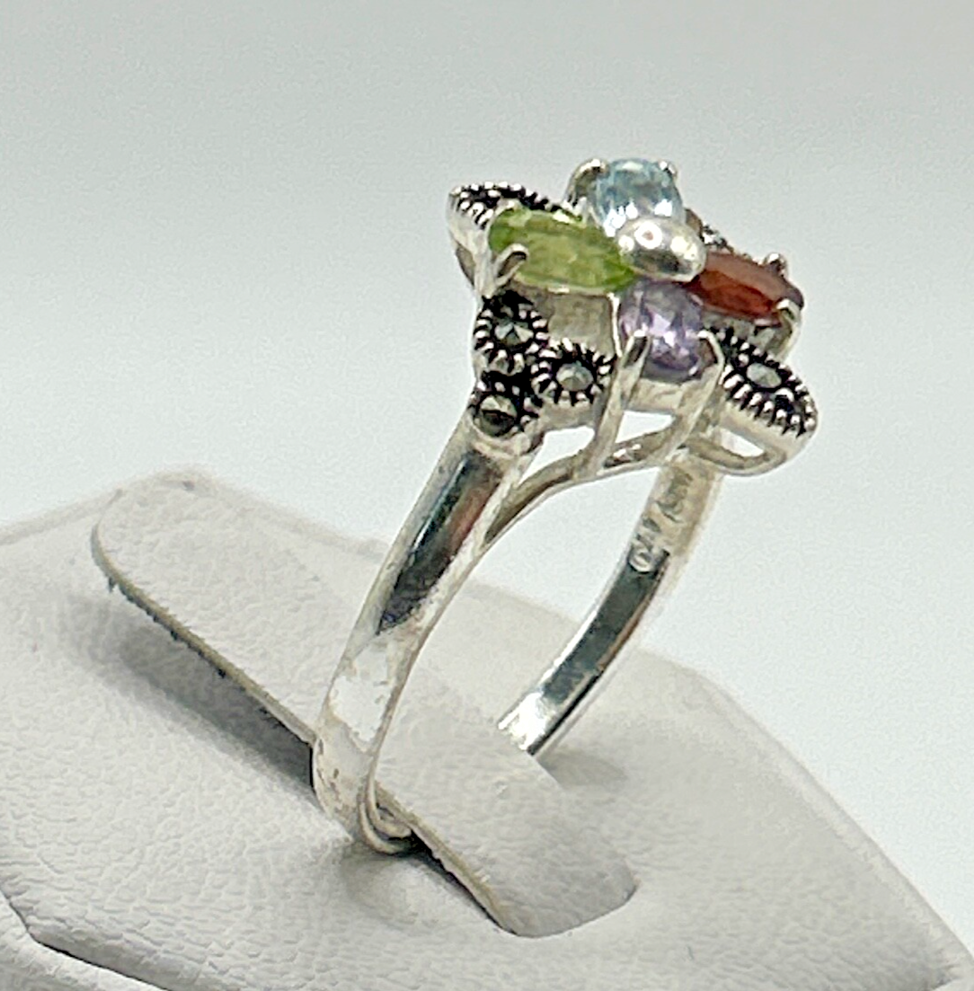 STUNNING .925 Vintage Sterling Silver Estate Ring Size 8.25 Multicolor stone
