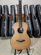 Furch Guitar Rainbow Oom-12 Fret Cedar Rosewood #120346