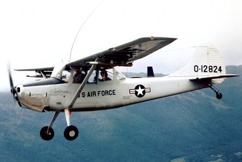 CESSNA 337 SKYMASTER GOLD LAPEL HAT PIN UP TWIN ENGINE CIVIL UTILITY TIE TAC - Picture 7 of 24