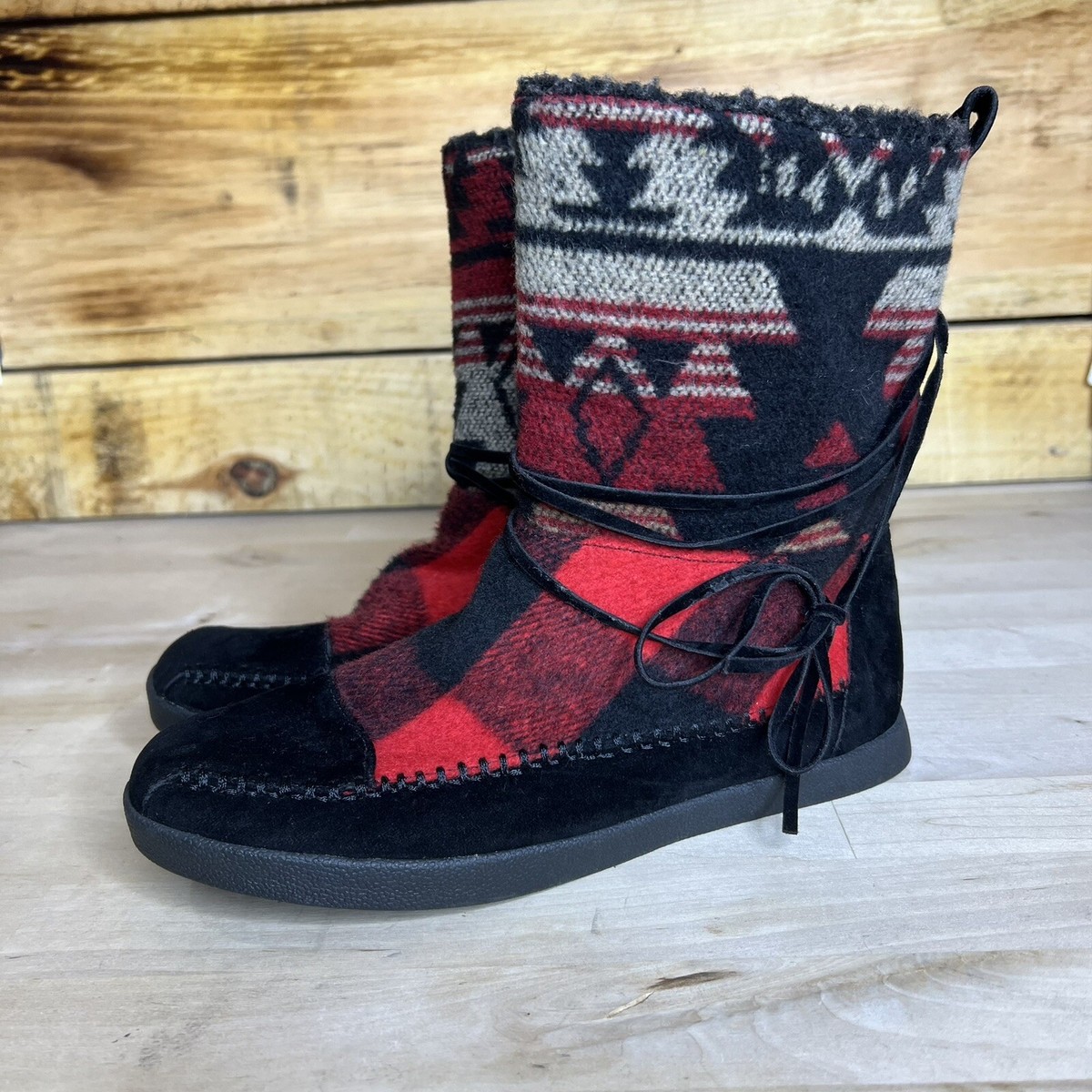 Madden Girl Winter Boots Womens Black Red Jackman Plaid Pull On