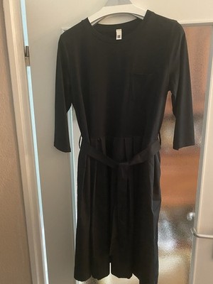 Damen Wendy Trendy Basic Kleid,Schwarz zum Binden,mit Brusttasche,made in Italy