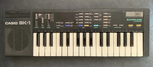 Vintage 1980s Casio SK-1 Portable 32 Key Sampling Keyboard Piano
