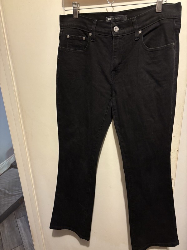 Women’s Levi’s 315 Bootcut NWOT
