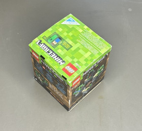 NIB Retired LEGO Minecraft Set (21102) - Minecraft Micro World: The Forest